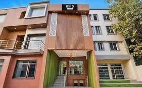 Super Hotel O Sarnath Stupa Varanasi Formerly Bollywood Guest House